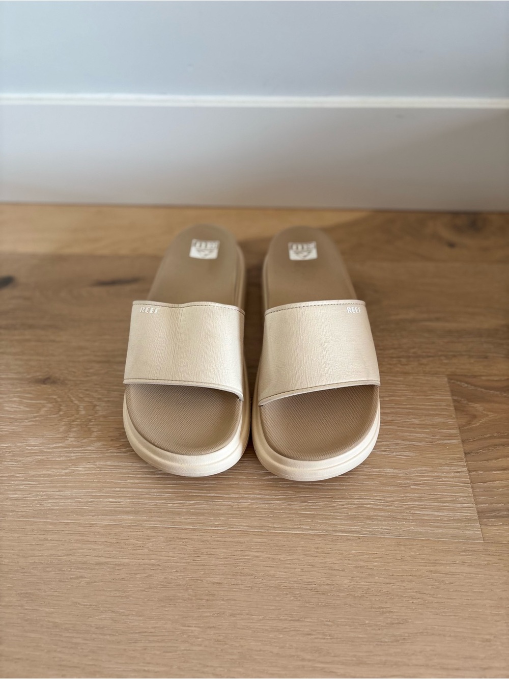 Reef Womenโs Platform Slide Sandals in Light Beige
